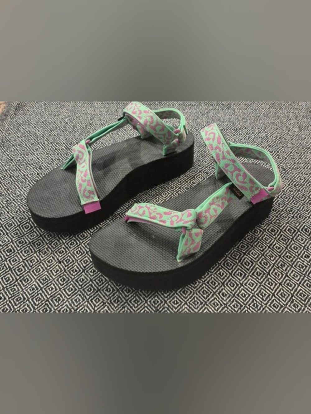 Teva Flatform Sandals Size 10